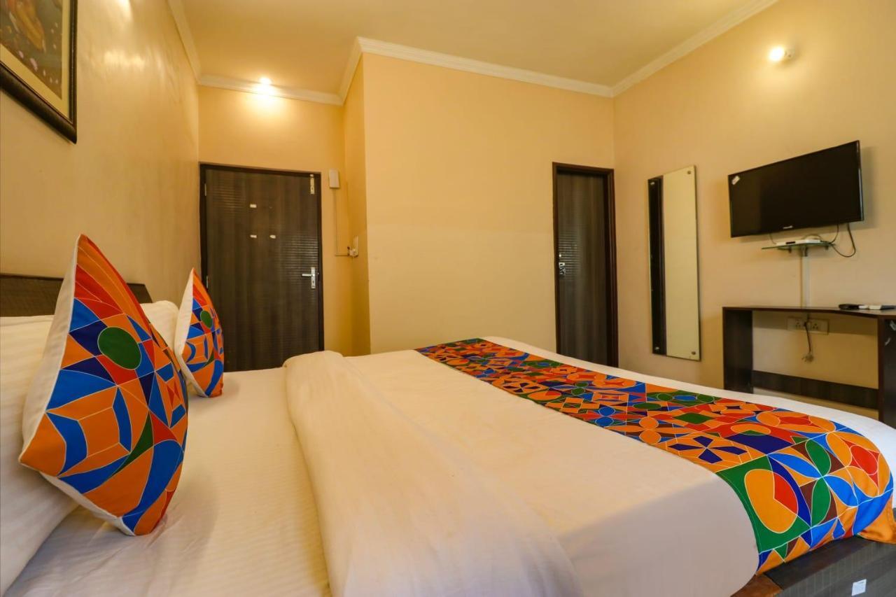 Hotel Golden Sunrise Inn Амритсар Экстерьер фото
